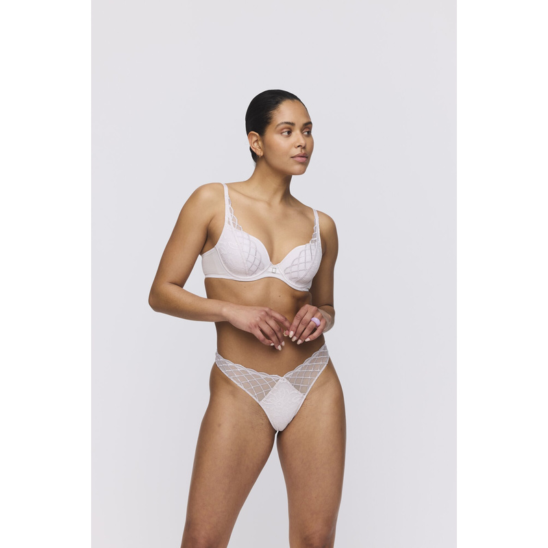 Voorgevormde Bh Hartvorm in het Marble Voorgevormde Bh Hartvorm in het Marble