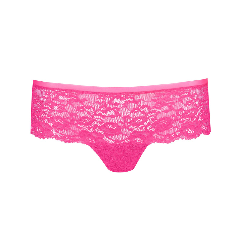 Short in het Hollywood pink