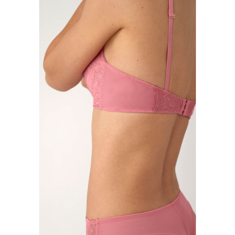 Voorgevormde Bh Zonder Beugel in het Rosa Voorgevormde Bh Zonder Beugel in het Rosa