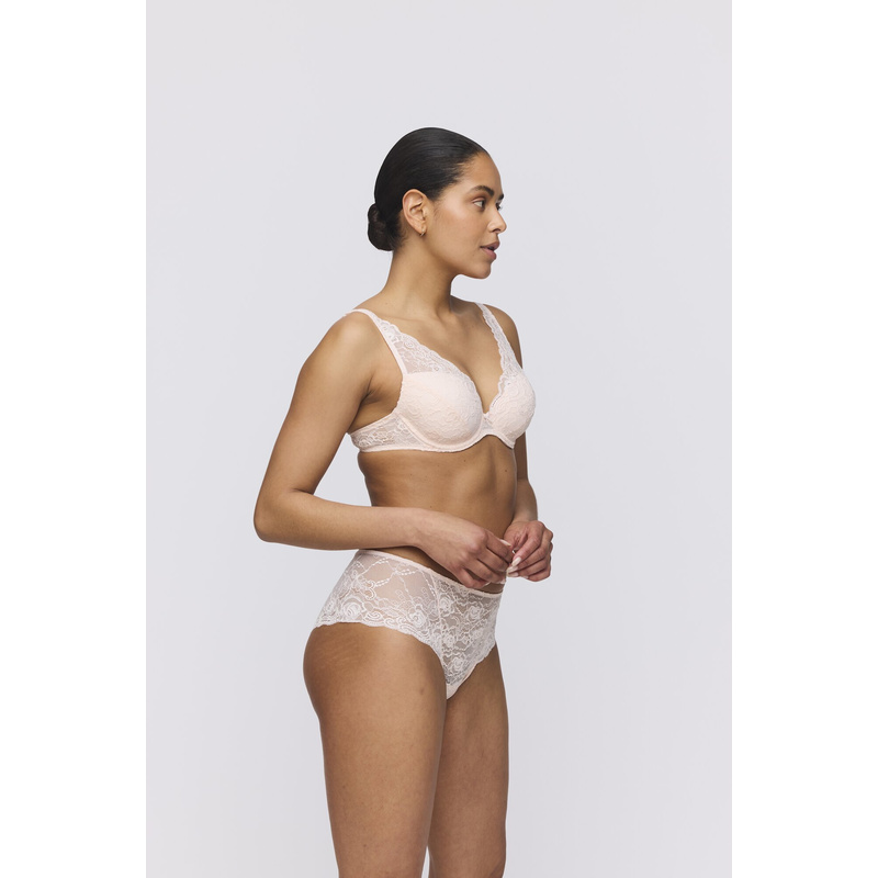 Voorgevormde Plunge Bh in het Crystal pink Voorgevormde Plunge Bh in het Crystal pink