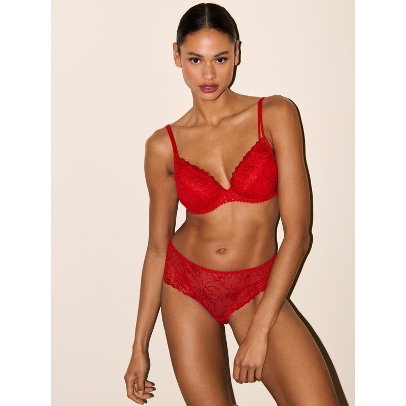 Push-up Bh  Uitneembare Pads in het True red Push-up Bh  Uitneembare Pads in het True red