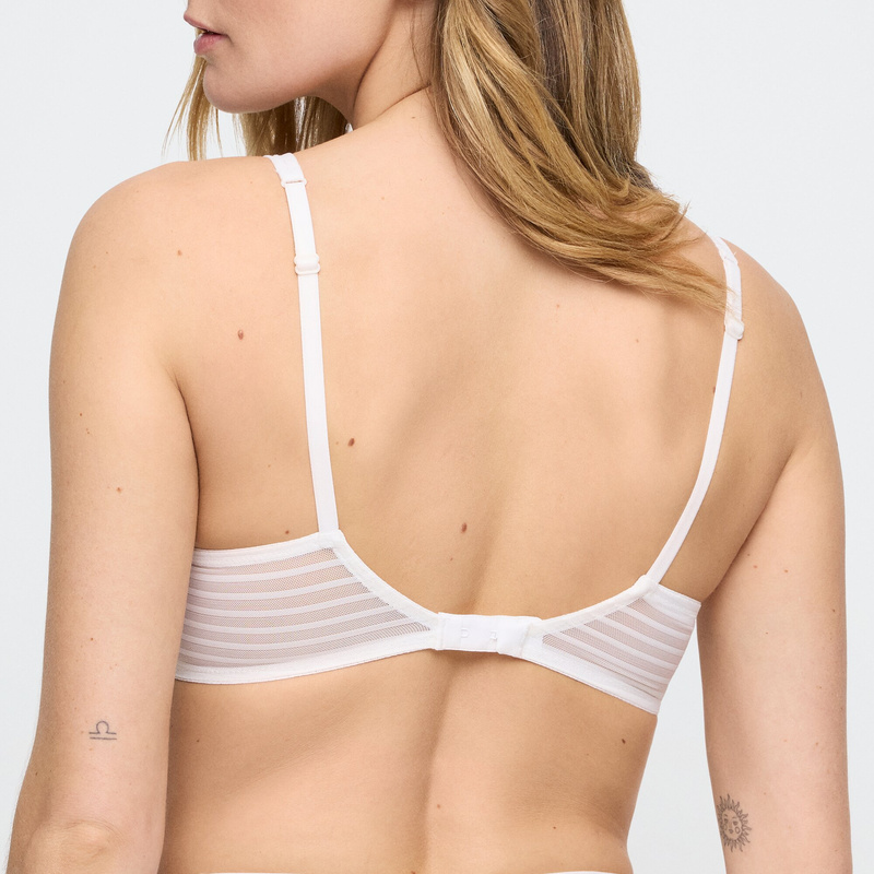 Plunge Bh Halve Mousse Cups in het Natural Plunge Bh Halve Mousse Cups in het Natural