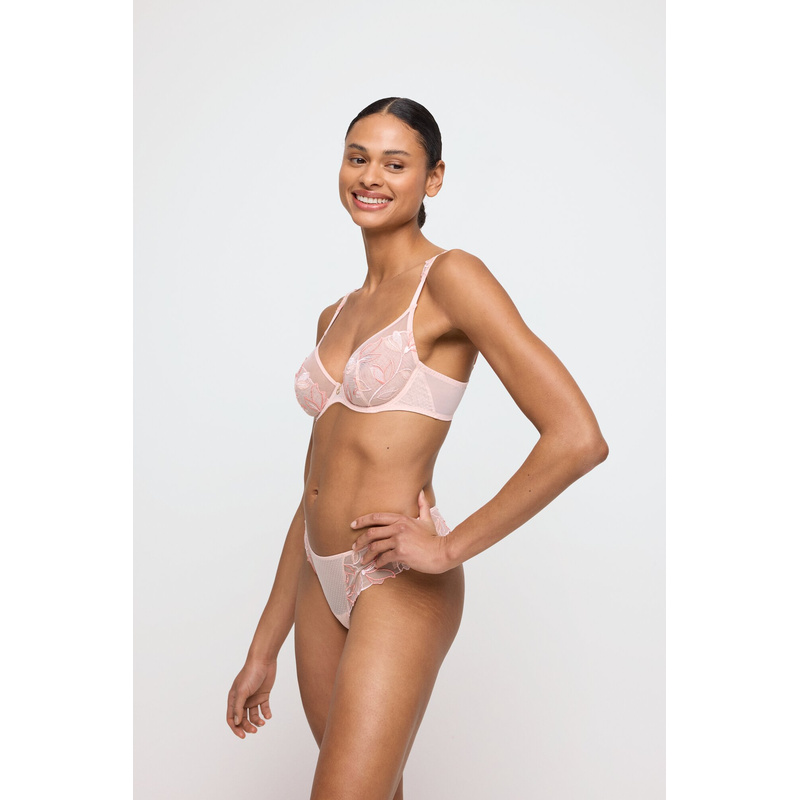 Plunge Bh en Pearly pink Plunge Bh en Pearly pink
