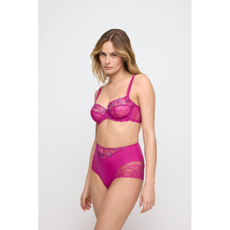 Volle Cup Bh in het Fuchsia fiesta Volle Cup Bh in het Fuchsia fiesta
