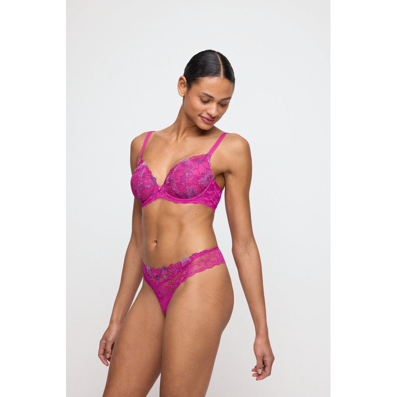 String in het Fuchsia fiesta String in het Fuchsia fiesta