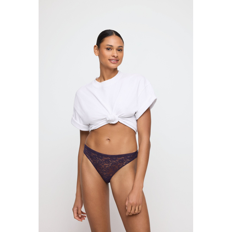 String in het Amethyst String in het Amethyst