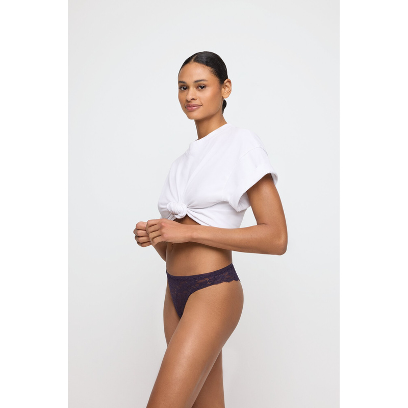 String in het Amethyst String in het Amethyst