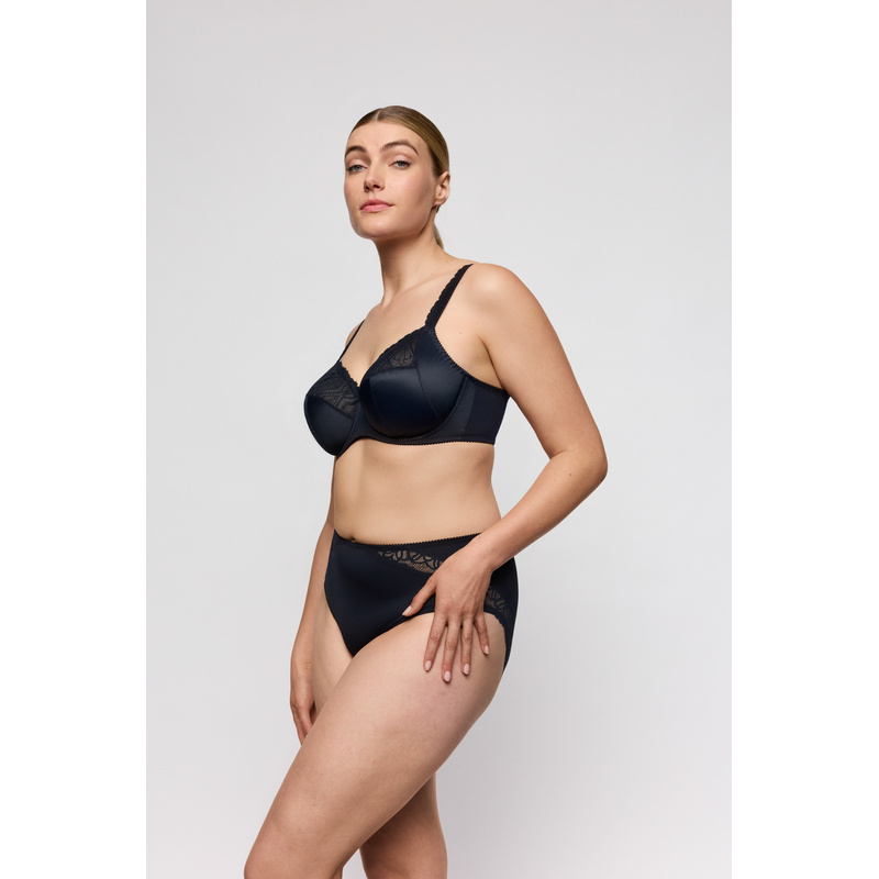 Volle Cup Bh | B-h Cup in het Midnight blue