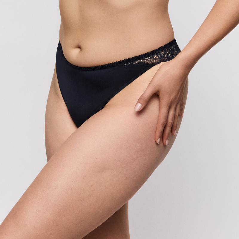 String en Midnight blue