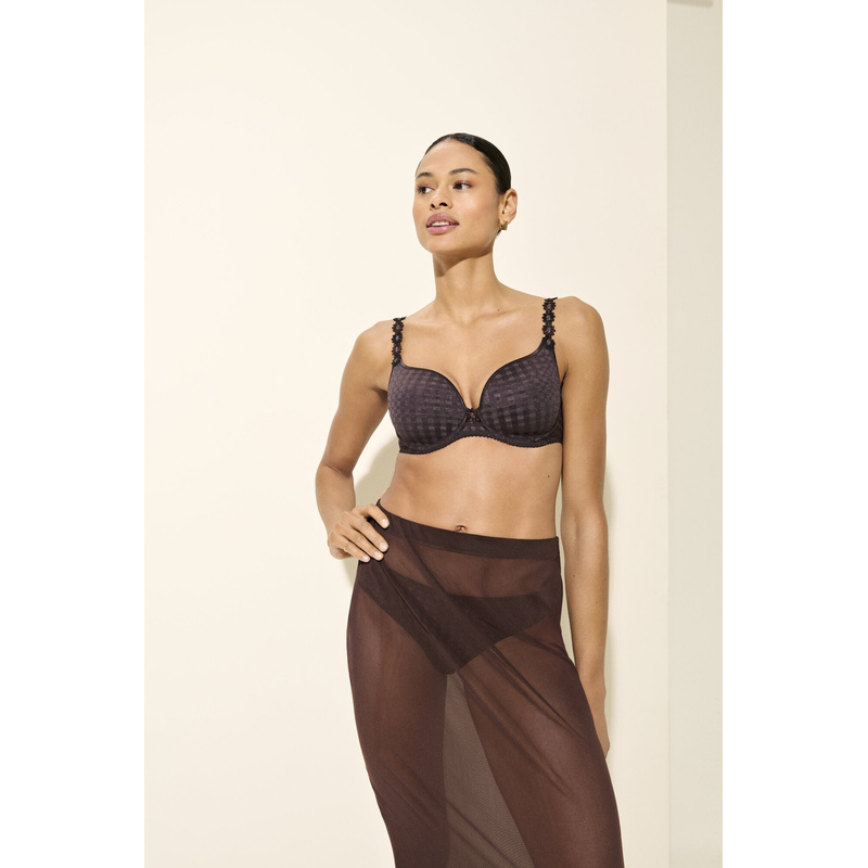 Voorgevormde Bh Hartvorm in het Sweet chocolate Voorgevormde Bh Hartvorm in het Sweet chocolate