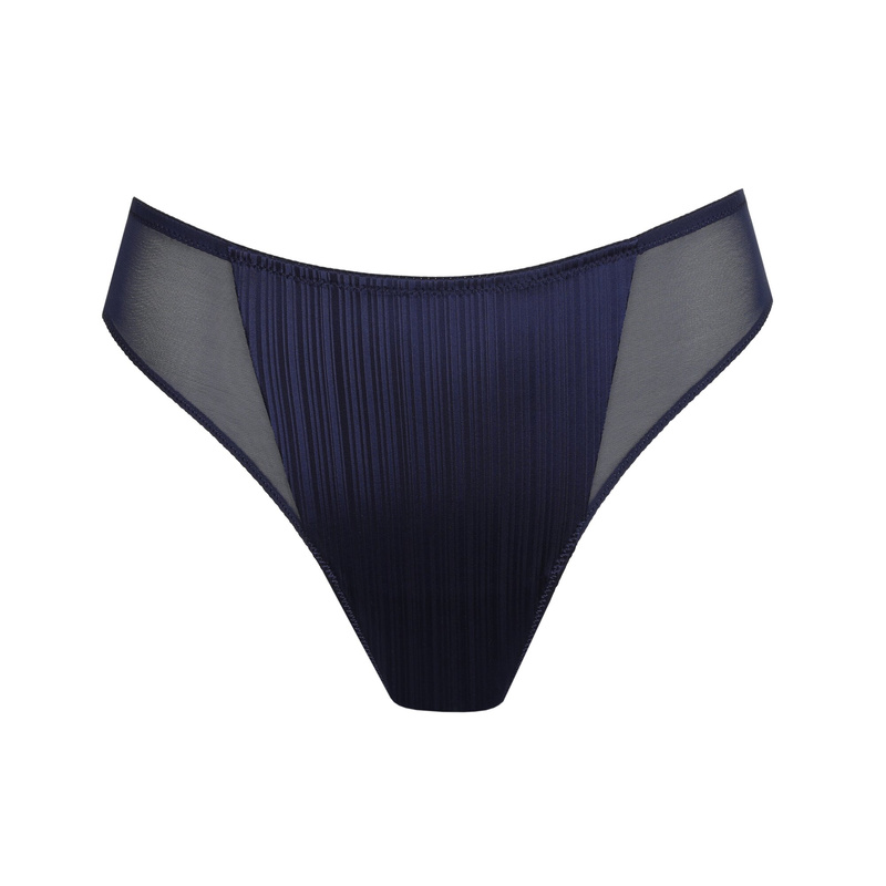String en Bleu saphire