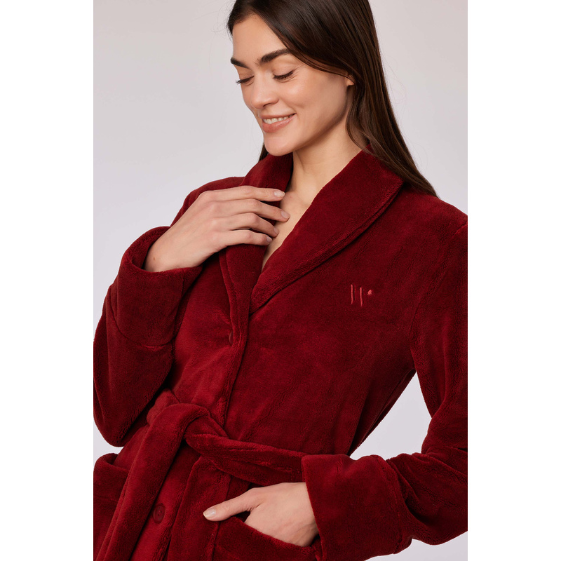 Kamerjas in het Donkerrood