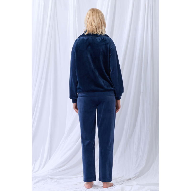 Sweater En Broek in het Donkerblauw