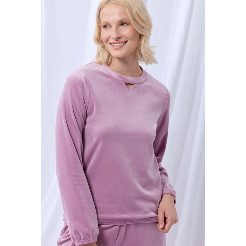 Sweater En Broek in het Warm lila