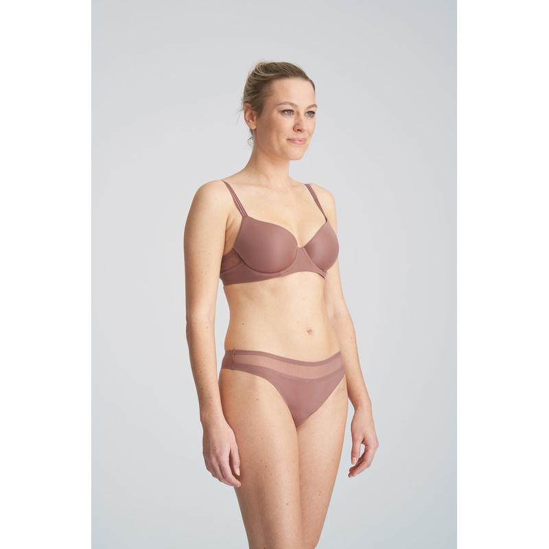 String en Satin taupe String en Satin taupe