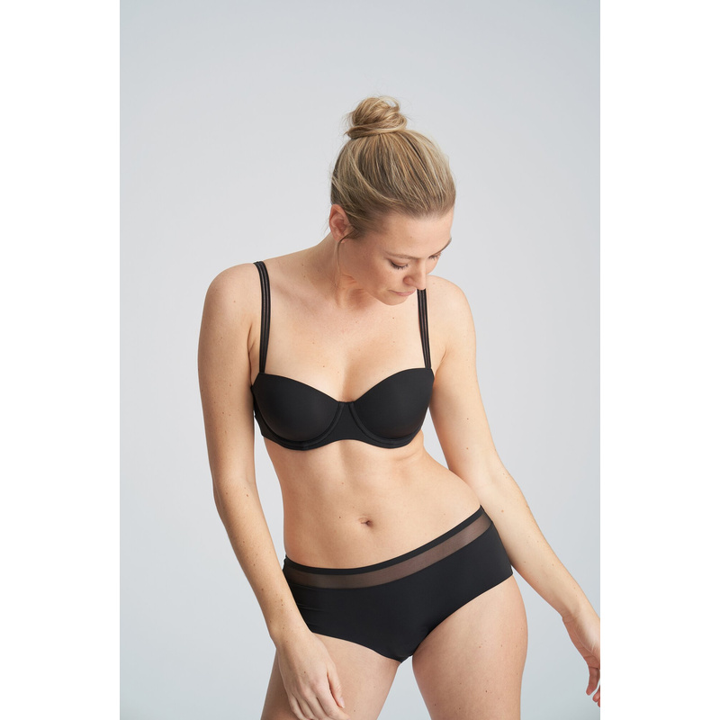 Short en Noir Short en Noir