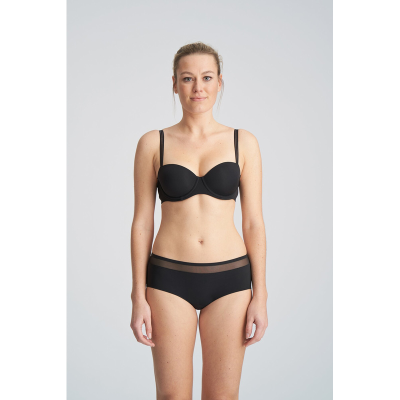 Short en Noir Short en Noir