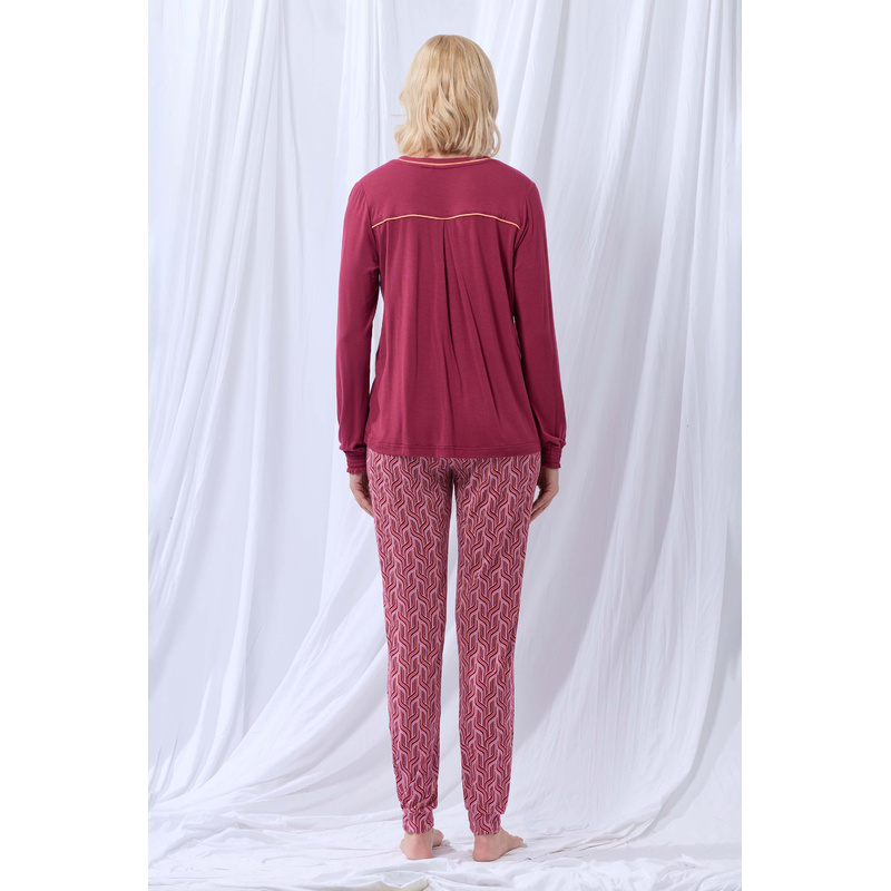 Pyjama in het Wijnrood