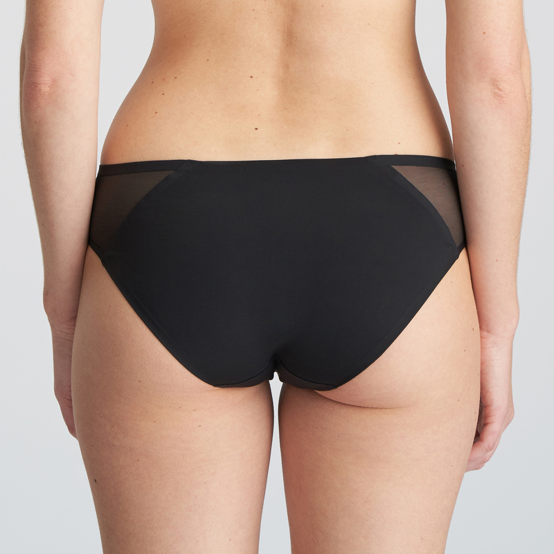 Rioslip in het Zwart