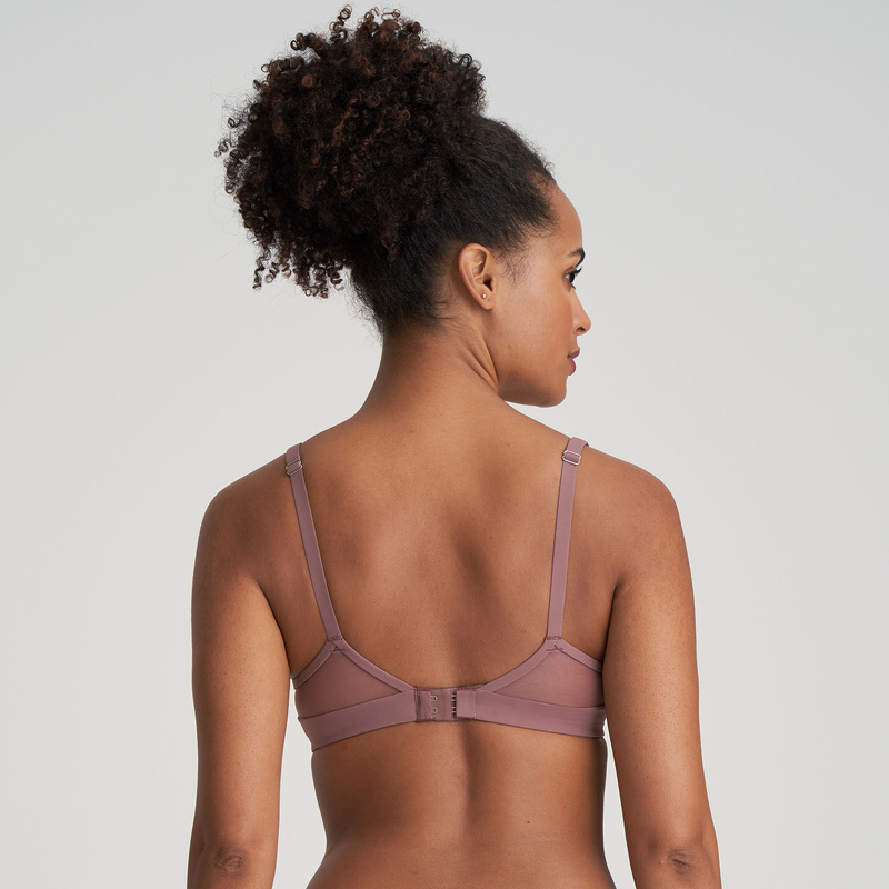 Voorgevormde Balconnet Bh en Satin taupe Voorgevormde Balconnet Bh en Satin taupe