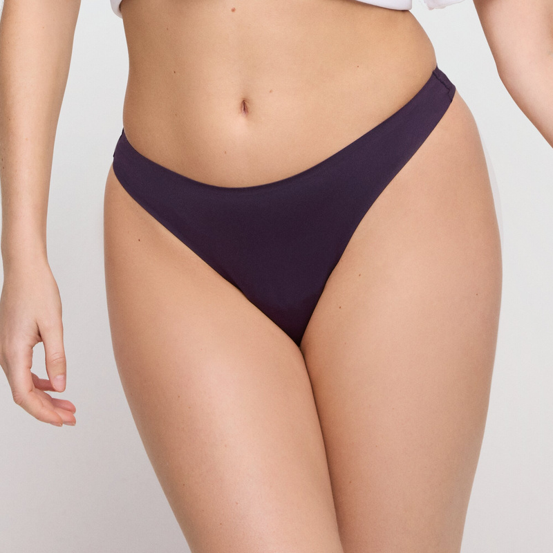 String en Améthyste String en Améthyste