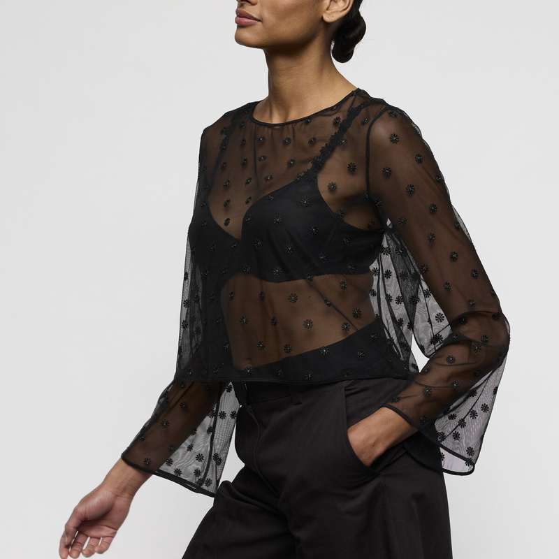 Topje Zonder Cups in het Zwart Topje Zonder Cups in het Zwart