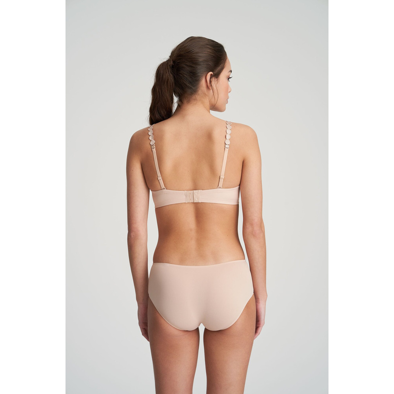 Short in het Caffe latte Short in het Caffe latte